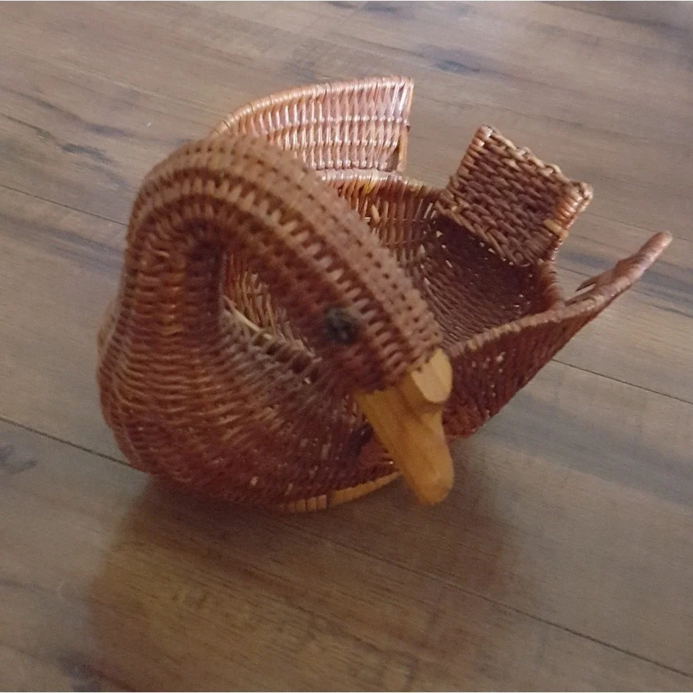 Vintage inspired woven